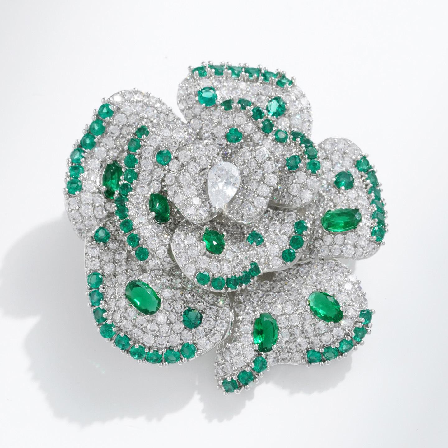 Bo Xin Yun Luxury Copper Zirconia Camellia Brooch - Elegant Floral Corsage Pin for Clothing