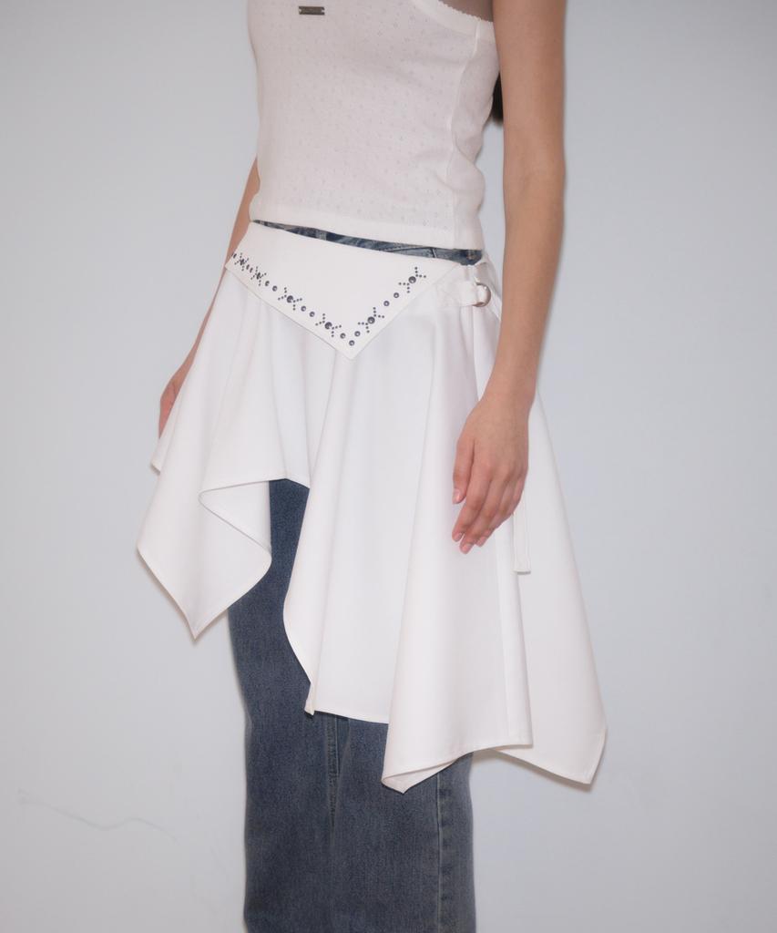 Rose Franz Stud Unbalance Flare Skirt [Ivory]