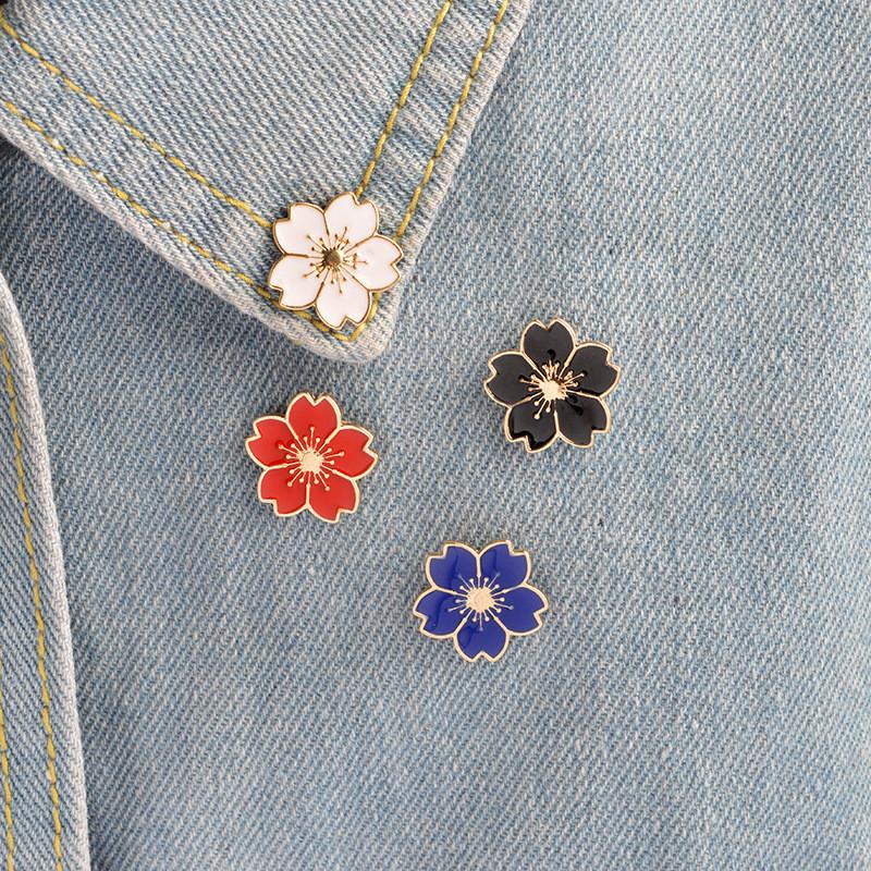 Creative Cartoon Cherry Blossom Alloy Brooch For Fashionable Floral Decoration