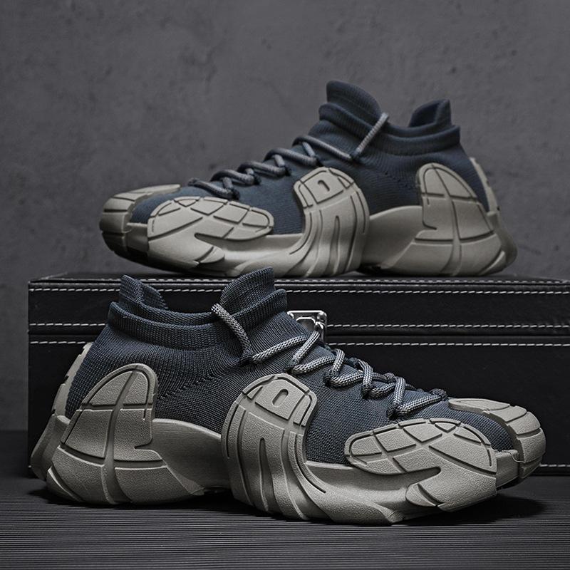 New Shoes for Men Breathable Knit Casual Sock Shoes Mecha Style Flat Hiking Shoes Youth Slip-on Sneaker