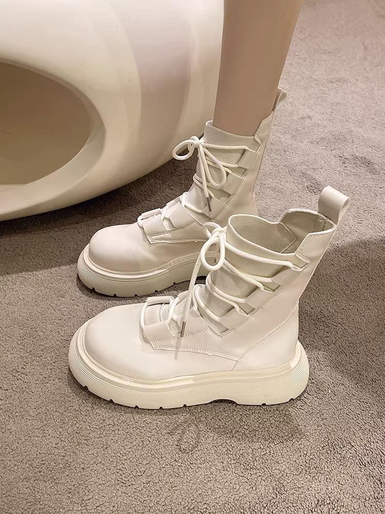 2025 new black knitted lace-up Martin boots women's 2025 new autumn short boots British wind locomotive short boots tide