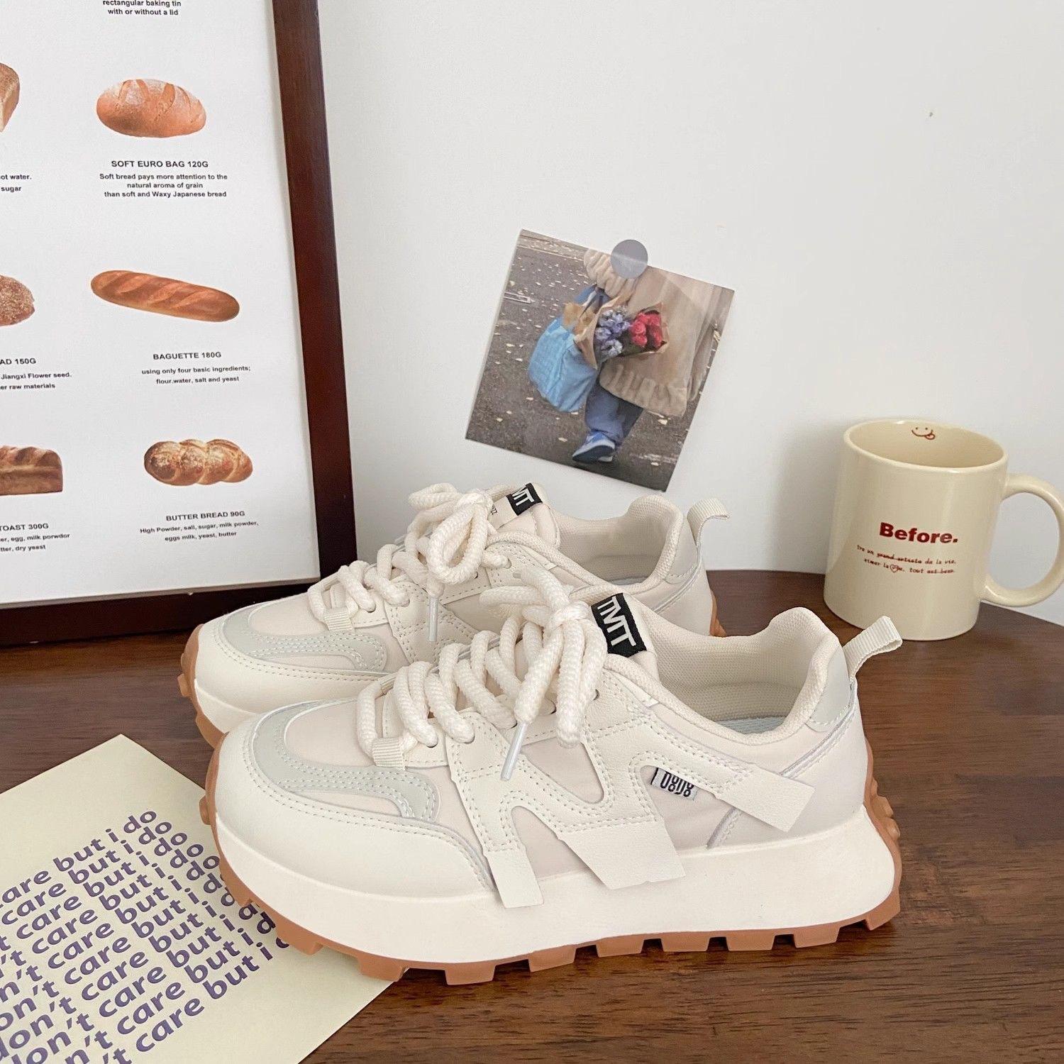 

Круглая голова спортивная Forrest Gump папы обувь женская платформа осень новый шикарный нишевый кекс бег крем вафельные туфли 40