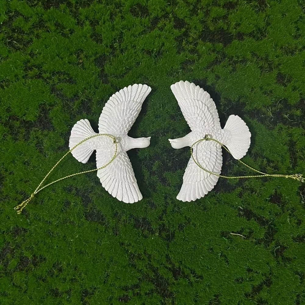 Weihnachts-Friedenstauben-Anhänger aus Kunstharz, simuliertes geschnitztes Design, Weihnachtsbaum-Taubenornament, Weiß, Freundschaftstauben zum Aufhängen