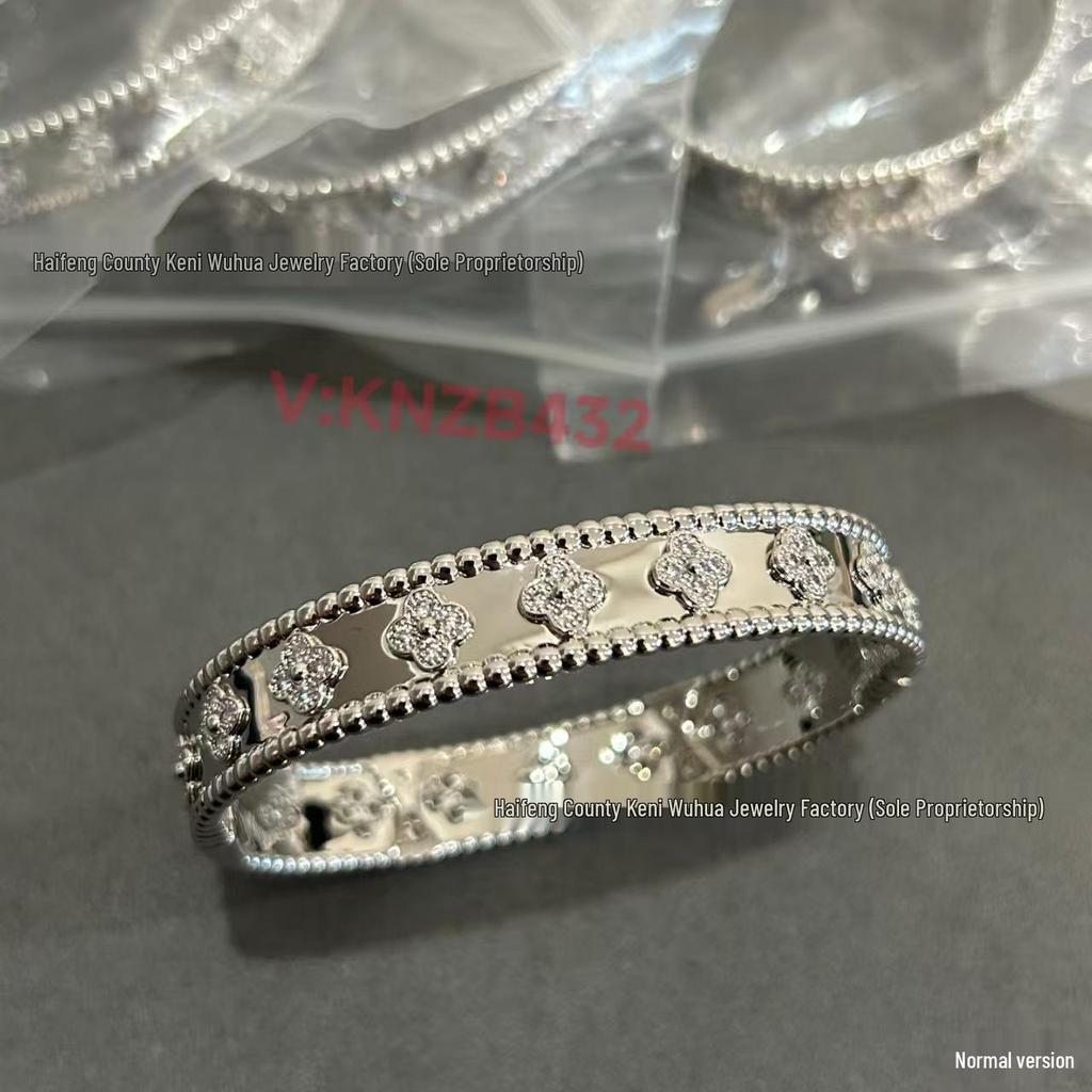 Kaleidoscope Four-Leaf Clover Women's 18k Yellow/Platinum/Rose Gold Diamond Bangle: Wide/Narrow Light Luxury