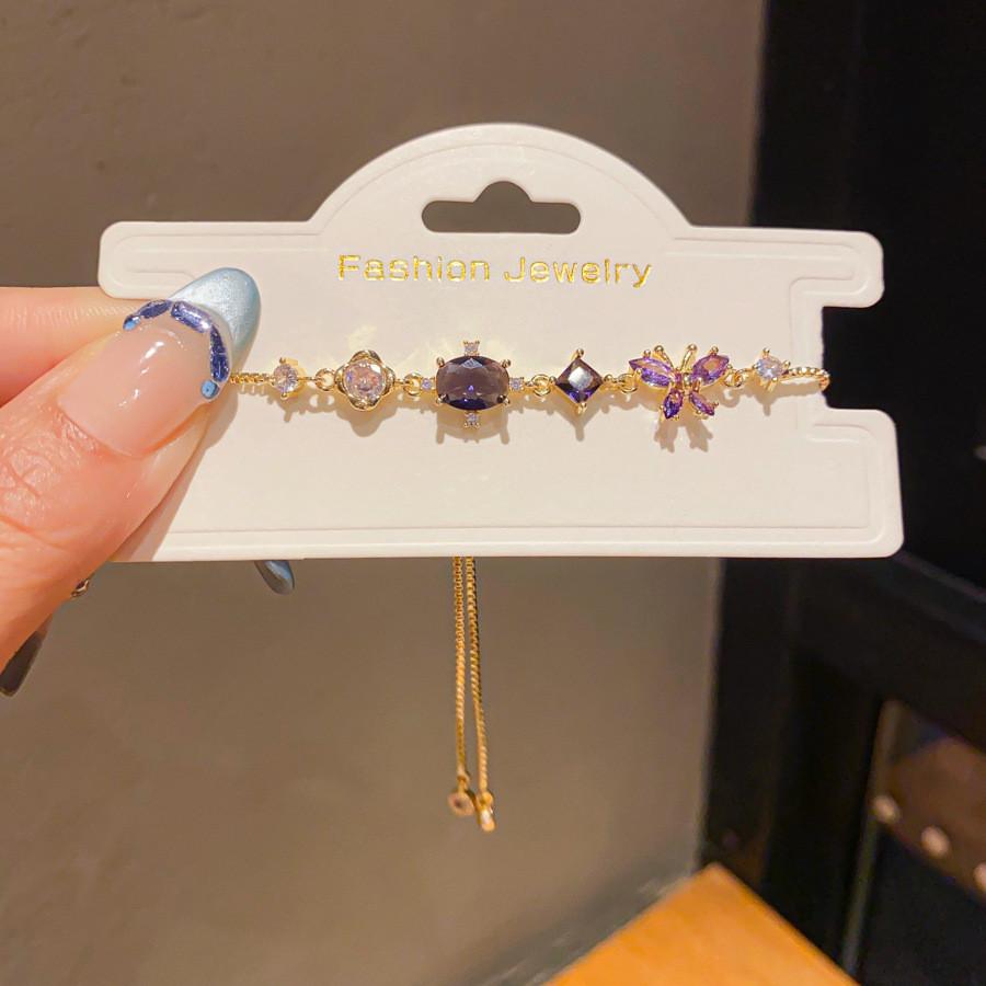 

Браслет-шарм с бабочкой из циркона в корейском стиле для женщин с винтажным элегантным дизайном золотой