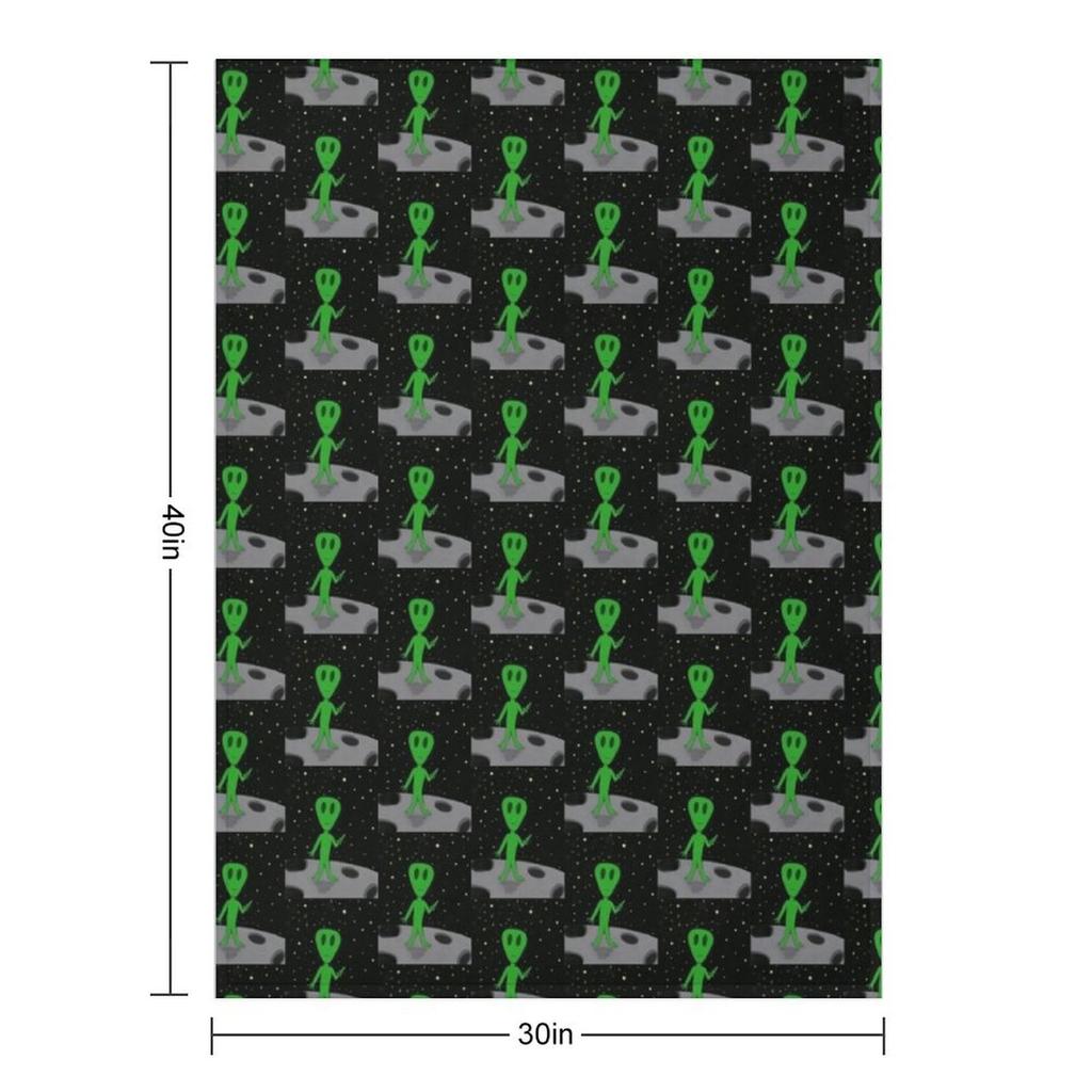 Alien in Space Throw Blanket Flannel Fabric Beach cosplay anime Heavy Blankets