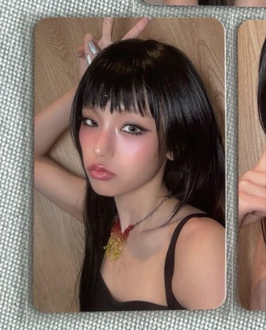 

[USED] ITZY Yeji Air Music Plant Autograph Session Limited Edition Trading Card A