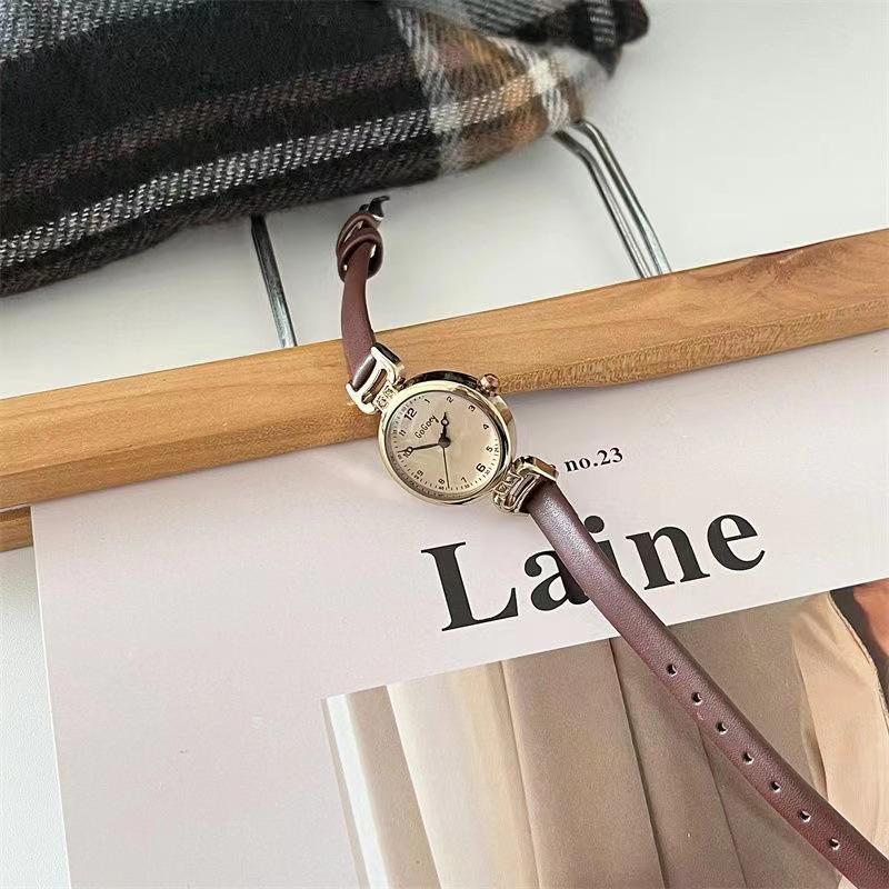 Yeni Moda Kadın Lüks Su Geçirmez Kuvars Saat