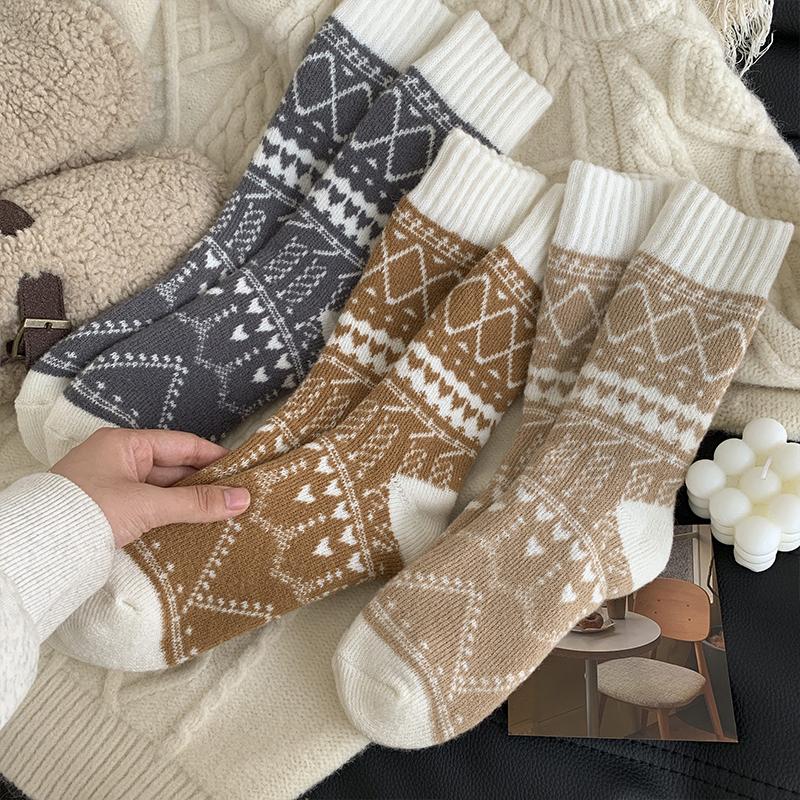 1/5 Pair Women Socks Spring Autumn Retro Style Men Couple Cotton Socks Flower Stripe Plaid Pattern Solid Colorful Socks