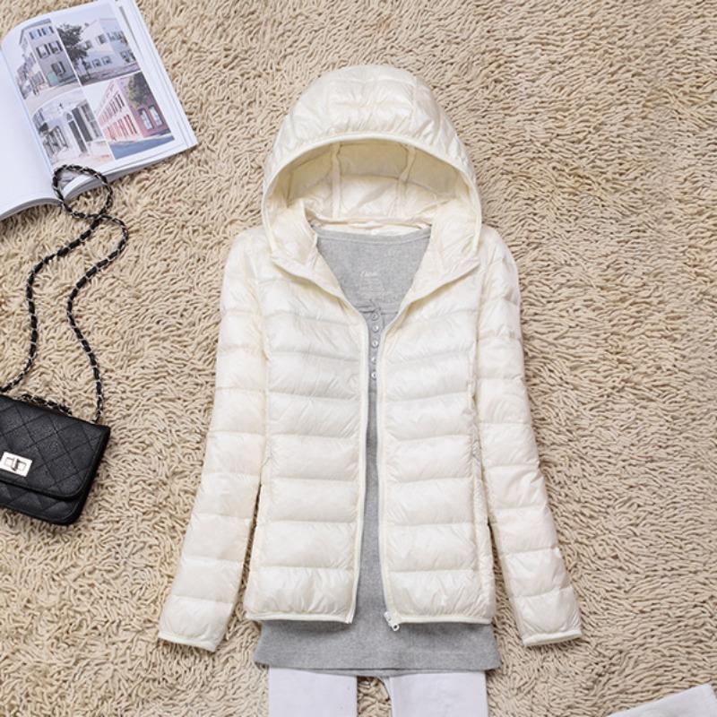 

Winter Womens White Lightweight Hooded Puffer Jacket Daily Wear M