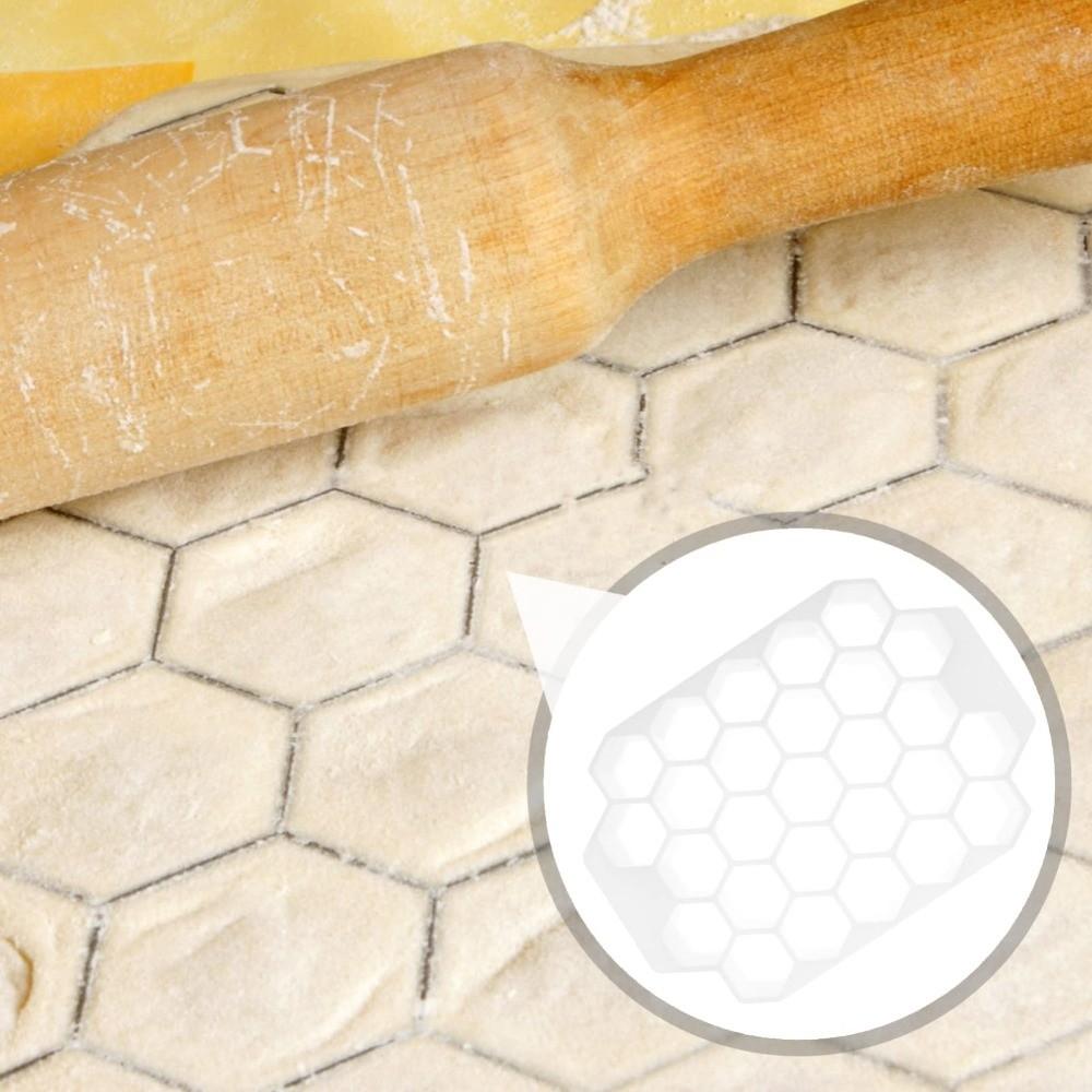 New PP Pastry Divider Honeycomb Reusable Dough Equalizing Cutter Russian Ravioli Mold Kitchen