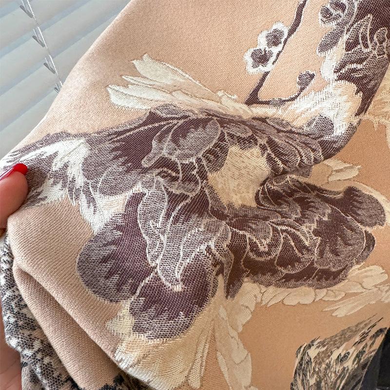 Shawl With National Style High-End Scarf Dual-Purpose Winter Office Blanket Blanket To Keep Warm And High-End