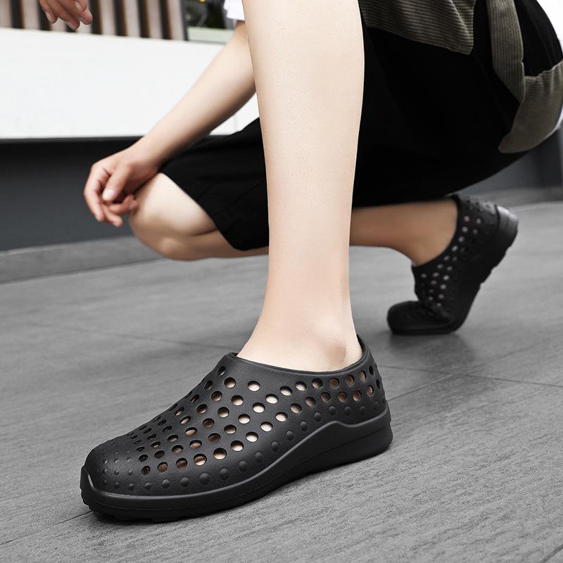 Large size men's and women's shoes casual fashion outdoor sports hole shoes non-slip beach shoes spring and summer versatile sandals