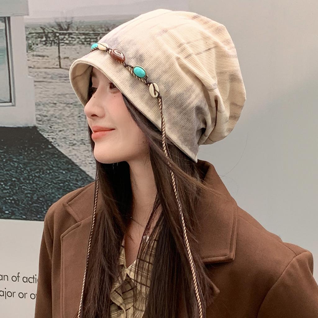 Autumn and winter retro big head circumference shows small and versatile face, warm and stacked hat woman