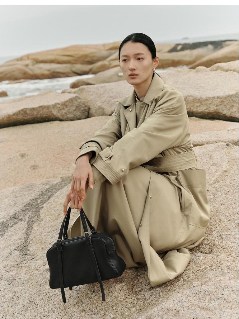 Bolsa de Bowling Casual Retrô Qiu Zhen Youyou Feminina – Bolsa de Mão e Bolsa de Ombro de Couro de Cordeiro Genuíno de Grande Capacidade