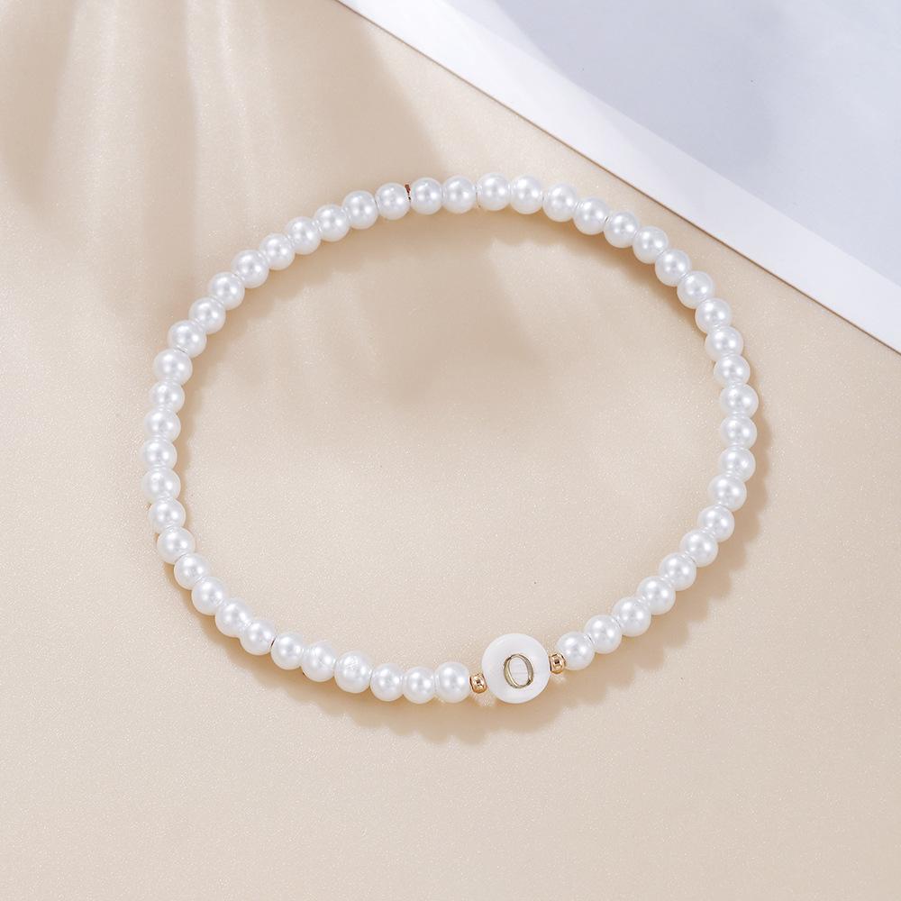 26 Alphabet Letter Shell Charm Artificial Pearl Bracelets Women Girl Charming Simulated Pearl Beads Wristband Bracelets Jewelry