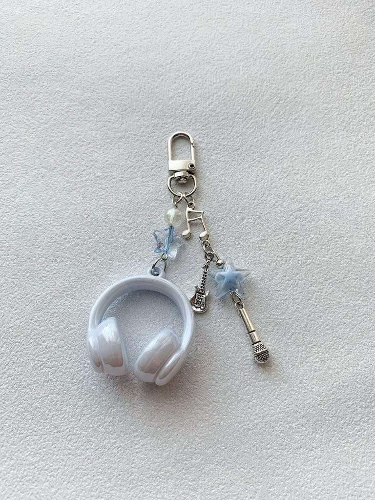 Colorful Earphone Pendant Keychain: Cool and Sweet Bag Charm, Perfect Bestie Gift