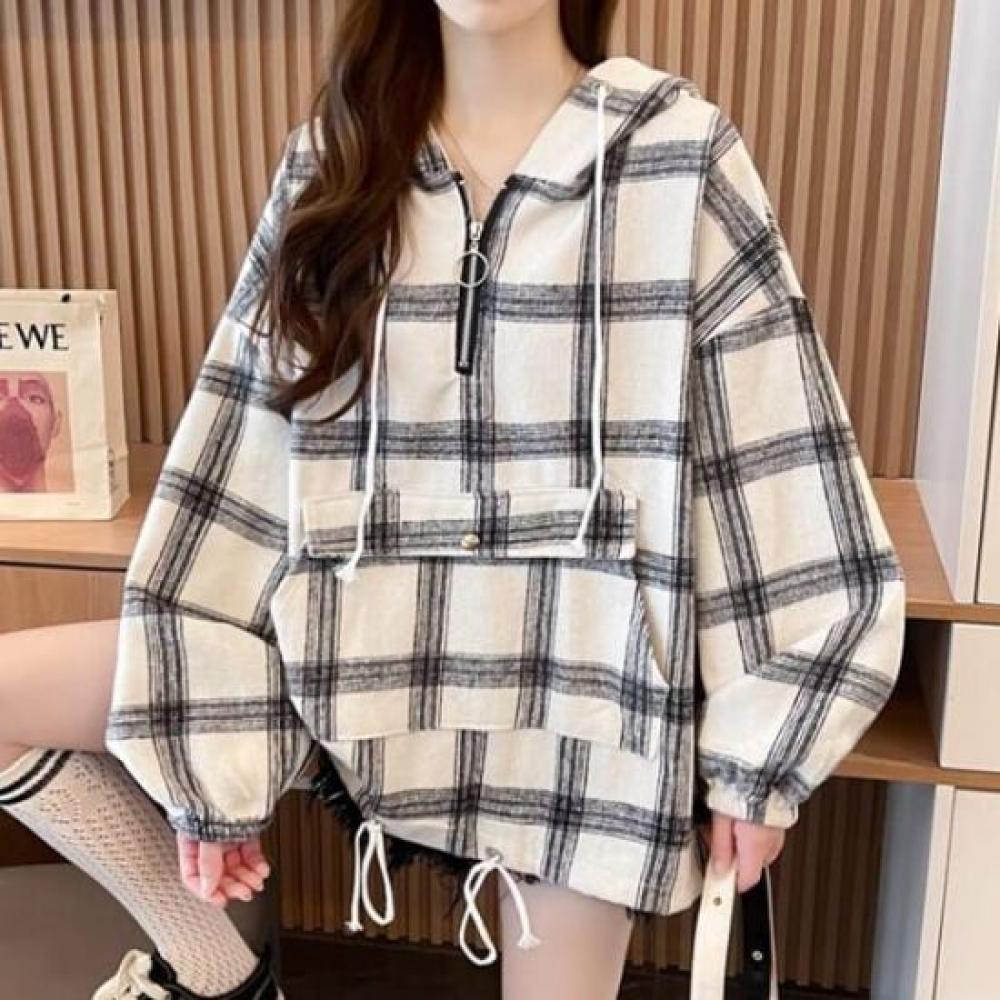 Navava Hooded Long Sleeve T shirT wiTh Checked Hem And sTring pockeT nT2948