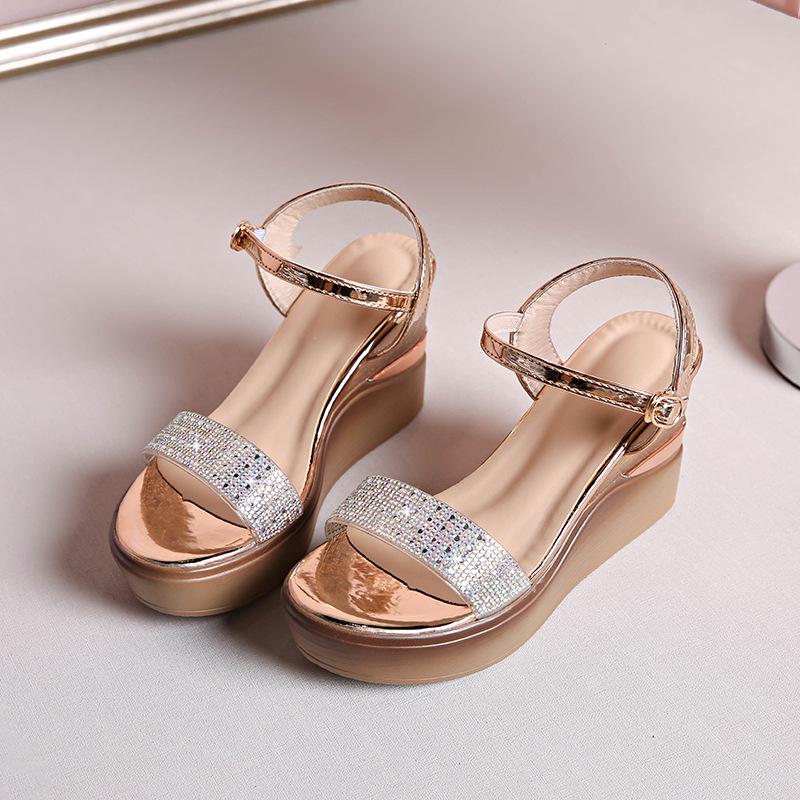 Rhinestone one-word buckle with wedge heel sandals women's 2025 summer new versatile beach shoes open-toed platform super high heels