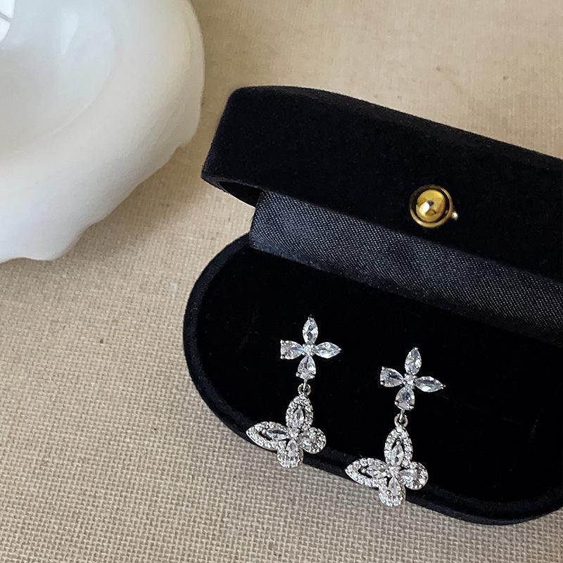 Elegant Zircon Butterfly Metal Stud Earrings - Light Luxury, Trendy & Fashionable Women's Ear Ornaments