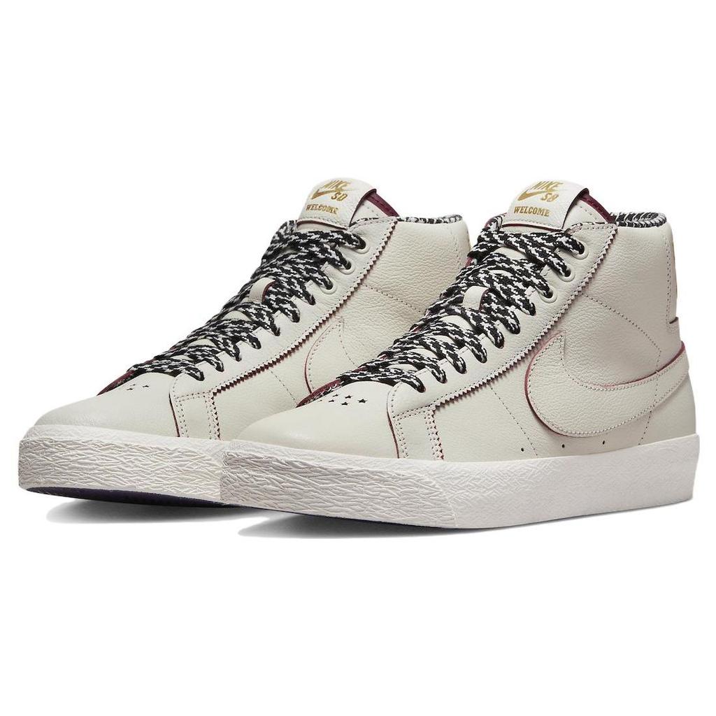 Baskets Homme Welcome Skateboarding x Nike Zoom Blazer Mid SB Casa Welcome Madrid Homme Crème Voile Betterave Sombre FQ0795-100