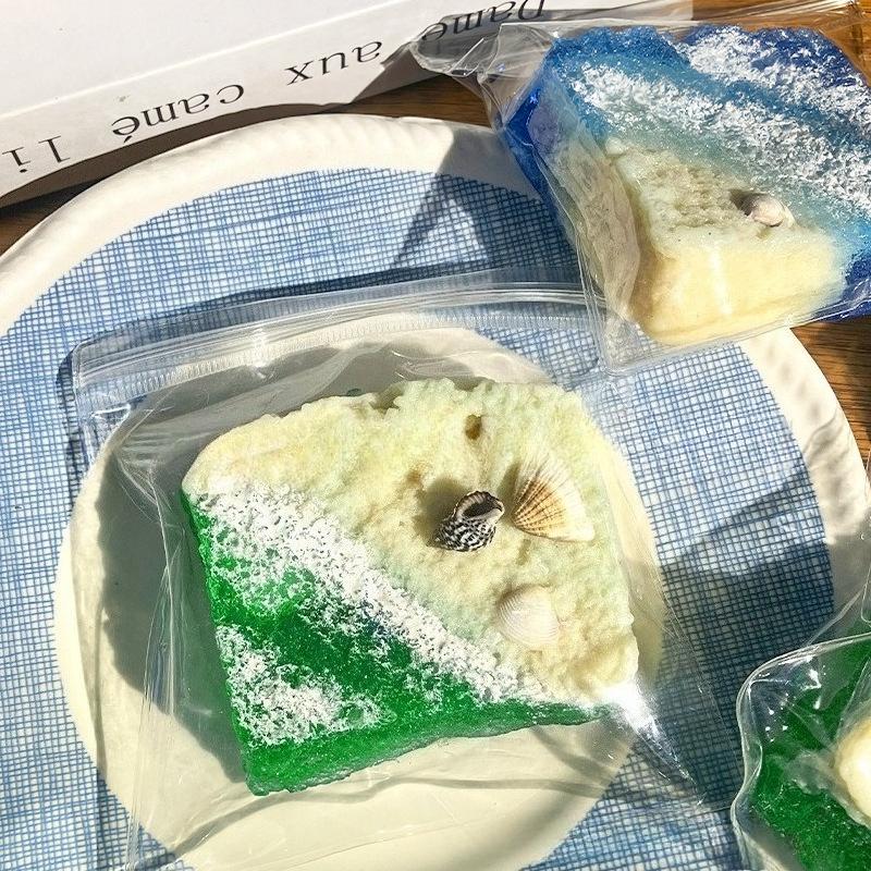 Squishy Square Toast Wave Shell Fidget Toy Soft and Stress-relieving Sponge Toy for Kids Gift Anti Stress Release Hand Relax Toy