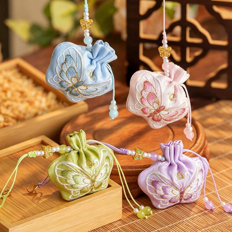 Qixi Festival Traditional Style Empty Sachet, Qipao Brooch Pendant, Hanfu Embroidery Butterfly Osmanthus Fragrance Bag, Portable Mosquito-Repellent