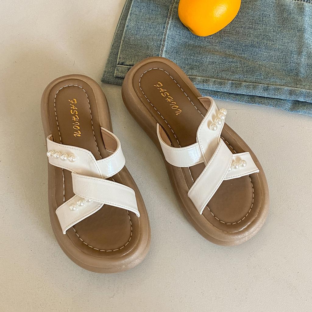 Crossed platform slippers female 2025 summer new with skirt fairy wind beaded casual beach cool slippers