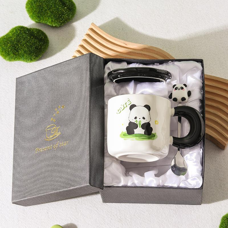High Value Panda Cup Large Capacity Ceramic Mug with Lid Spoon Couple Home Drinking Water Cup Girls Coffee Cup