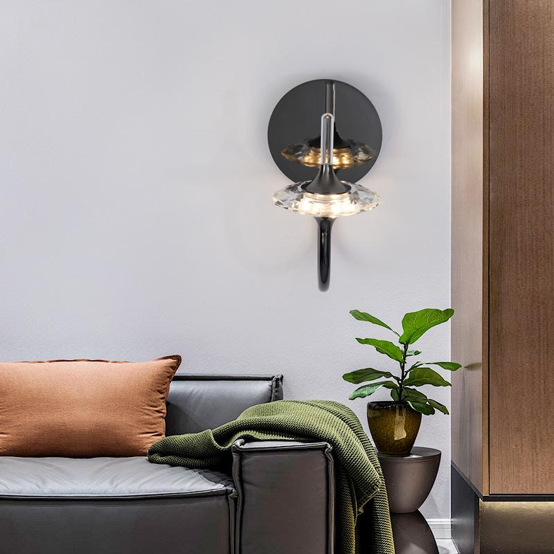 Italienische minimalistische runde Kristall-Wandleuchte für Schlafzimmer oder Flur