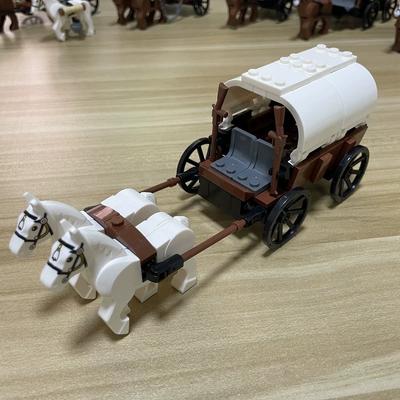 Bausteine Kutsche Mittelalterlicher Streitwagen Gefangenenwagen Militär Zusammenbau Spielzeug