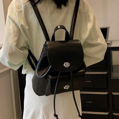 Premium Sense Small Bag Women 2025 New Fashion Versatile Backpack Schoolbag Niche Portable Backpack