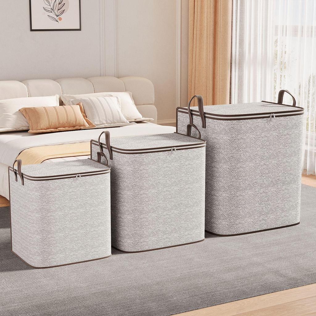 Large Zippered Grey Arrow Quilt Storage Bag for Clothes & Quilts