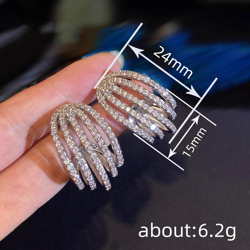 Light Luxury Line Geometric Earrings, Micro-Inlaid Zircon Temperament Jewelry, Engagement Banquet Earrings