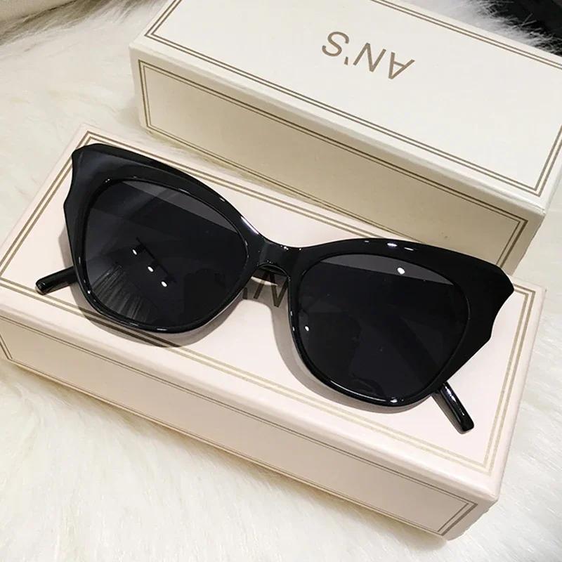 Women Cat Eye Sunglasses Leopard Gradient Vintage Fashion Retro Sunshade Glasses for Ladies Travel
