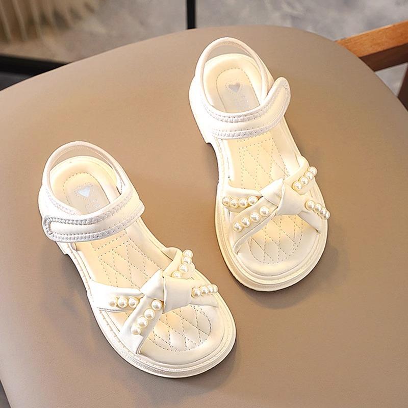 Girls summer sandals 2025 new popular summer children girls middle and older children soft sole foreign style pearl princess shoes