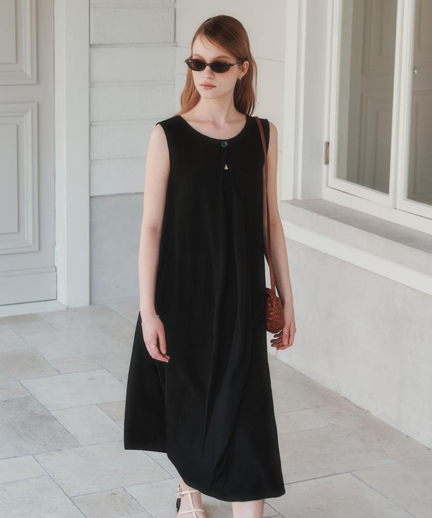 ZEROSTREET Pleated Slit Dress / Black