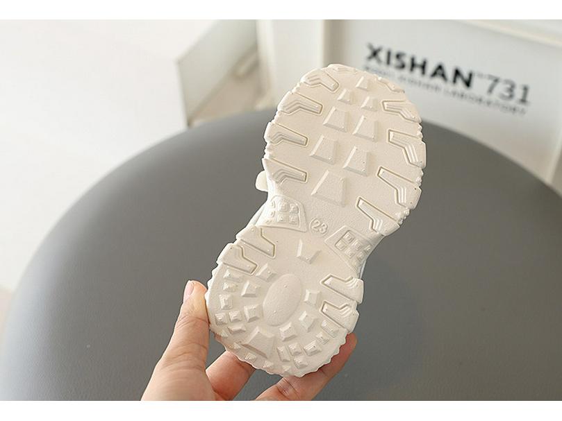 Lätta Sportskor för Barn Våren 2026 - Bekväma och Mångsidiga Koreansk Stil för Pojkar och Flickor