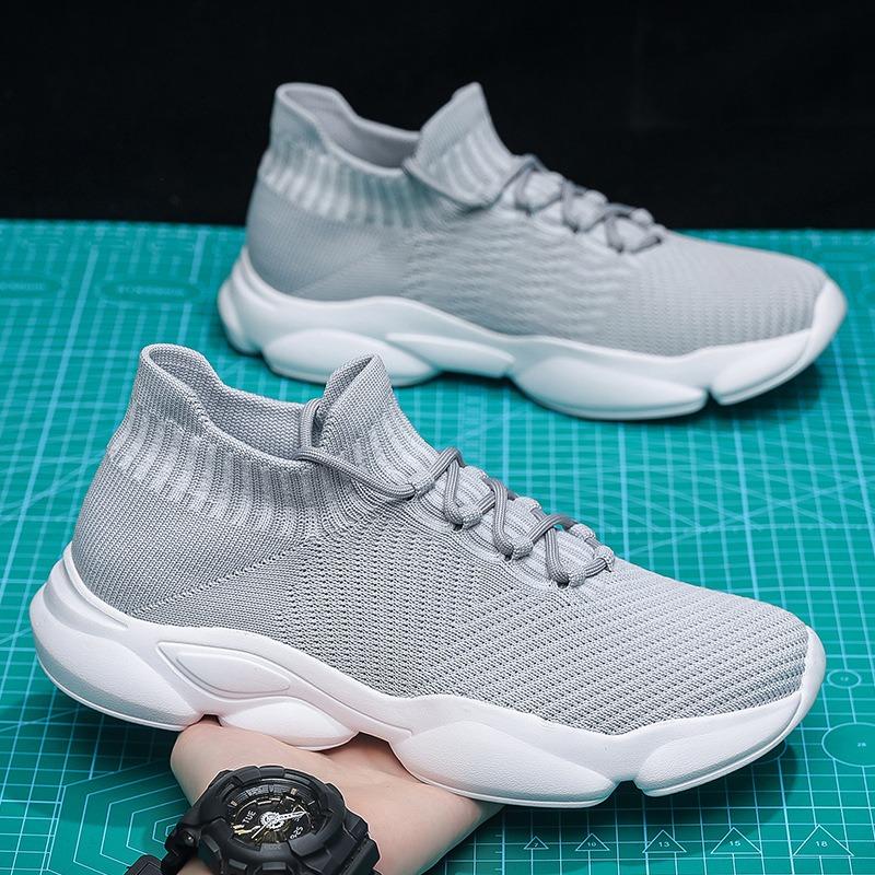 Men's and Women's Walking Shoes Summer New Fly-woven Mesh Shoes Couple's Cold Sticky Shoes Soft-soled Running Shoes Socks Shoes