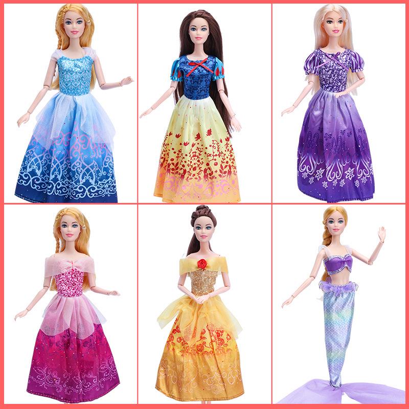 Set haine pentru papusa Barbie: Albă ca Zăpada, Belle, Cenușăreasa, Frozen, Mica Sirenă, Frumoasa Adormită, Rapunzel - Colecție 11 Inch