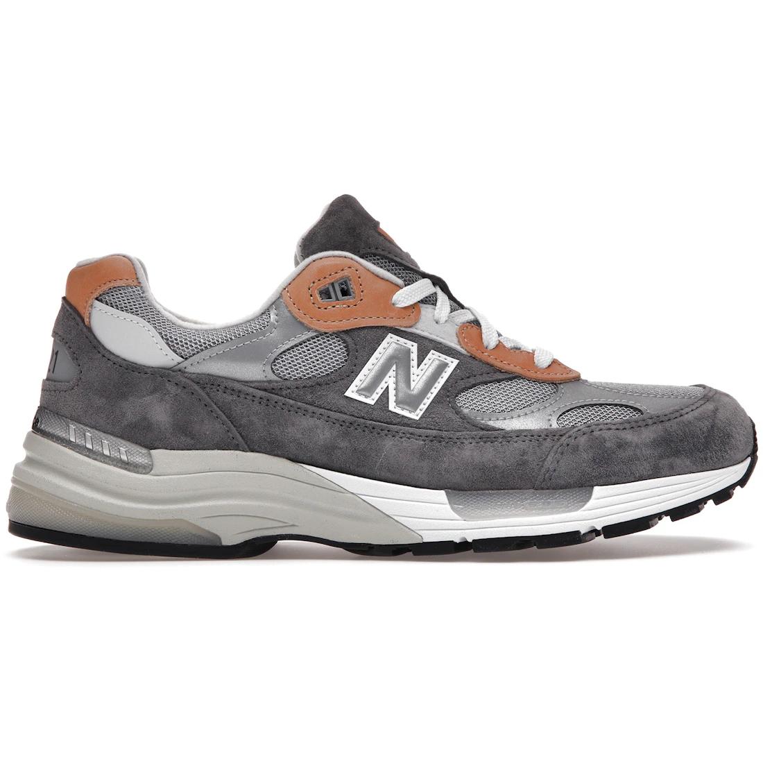

Sneaker New Balance 992 Todd Snyder 10th Anniversary(M992TA) 45