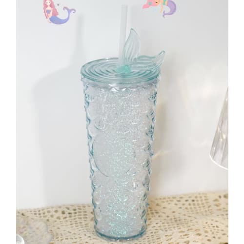 710ml Tumbler with Straw, Large Capacity, Double-Walled Plastic, for Cold Drinks, Fashionable Gift Idea (710ml, Turquoise Blue)