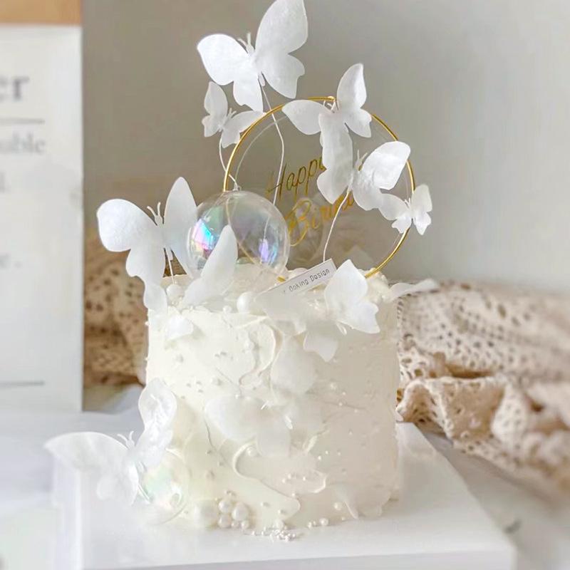 Decorazione Torta Farfalla Bianca con Fiocco e Decorazione Dea in Ferro/Acrilico