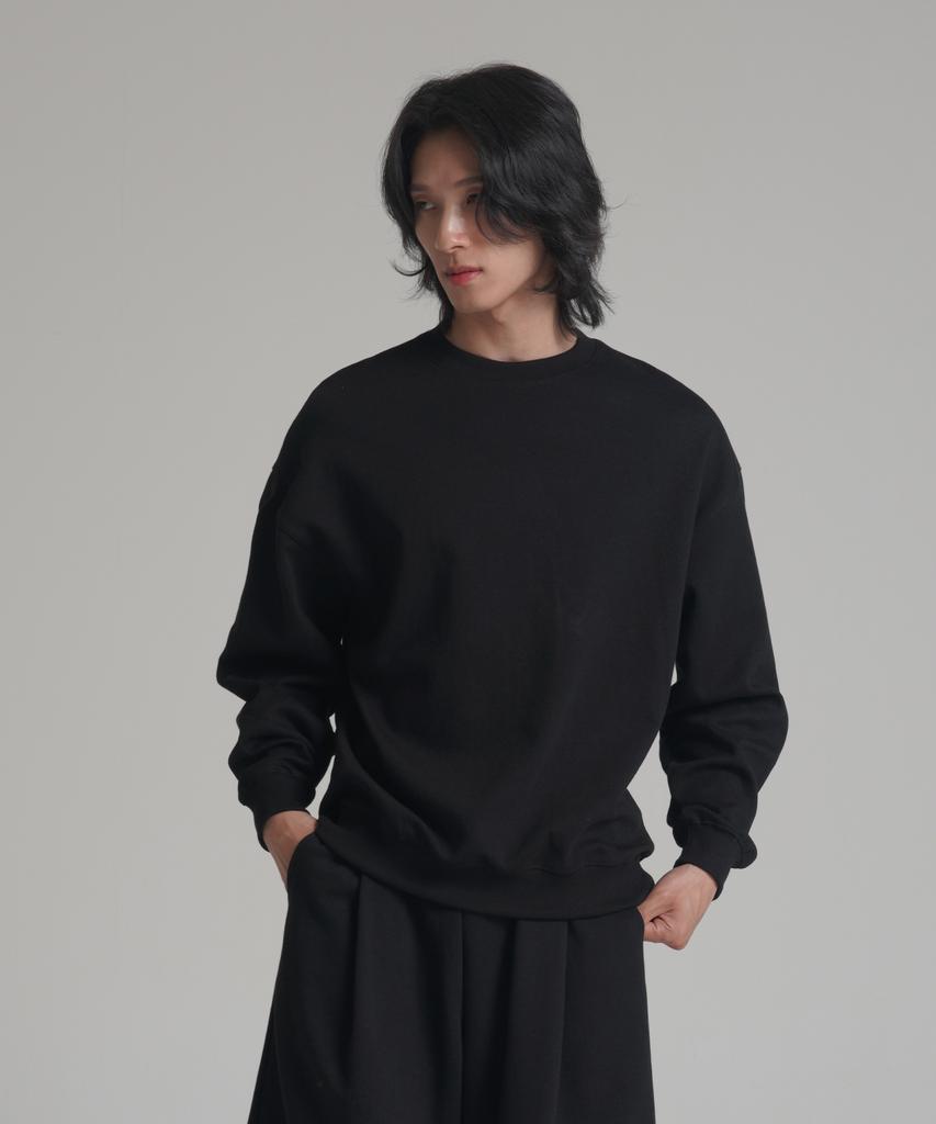 Noming Loose Fit Cropped Easy Sweatshirt - Black
