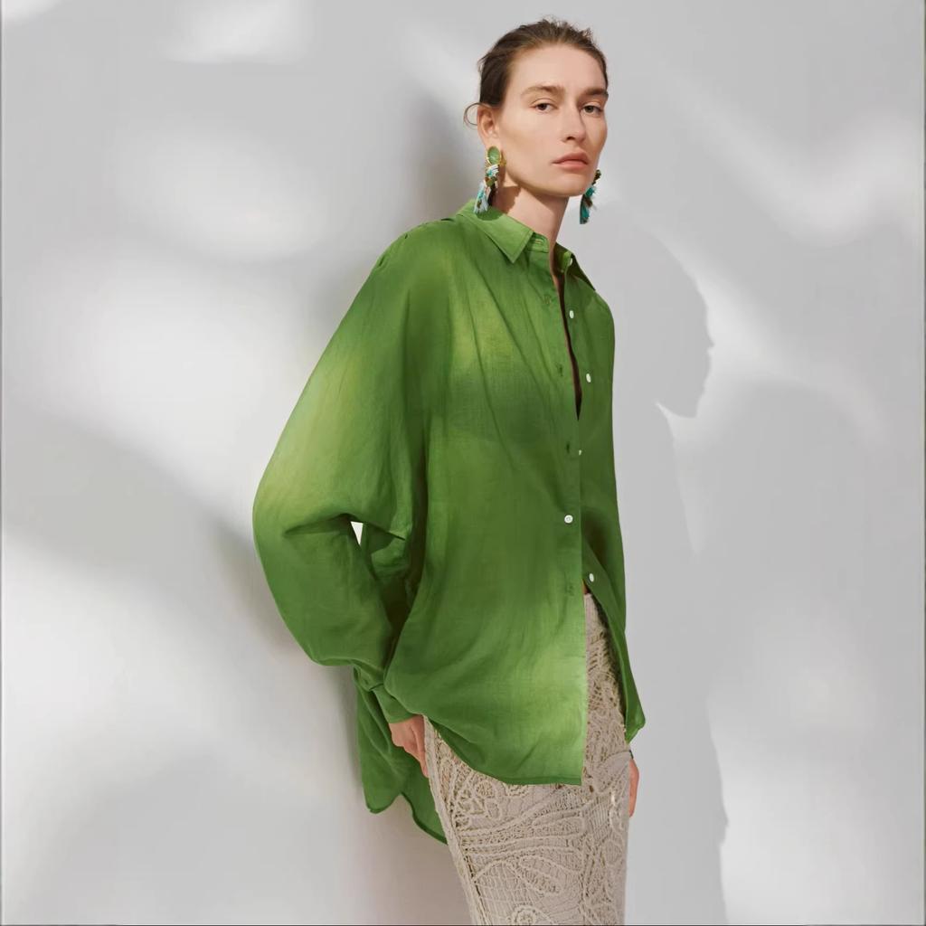 Spring new women's casual contrasting color button ultra-loose long-sleeved cardigan shirt UWH