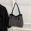 Haken Pu Damen Schultertaschen Strass-Design Nähgarn Taschen für Frauen Neue Mode Unterarm Shopper Tragetaschen KTY
