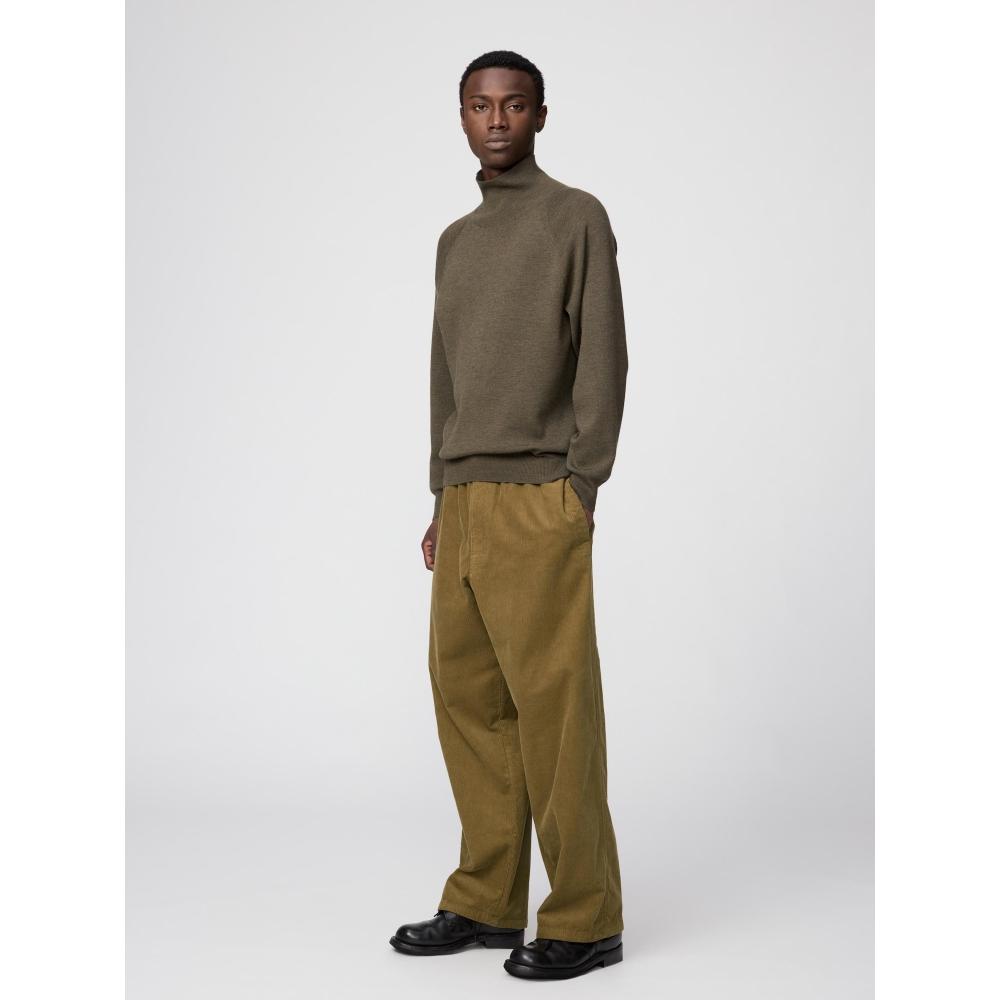 Uniqlo High Neck Sweater