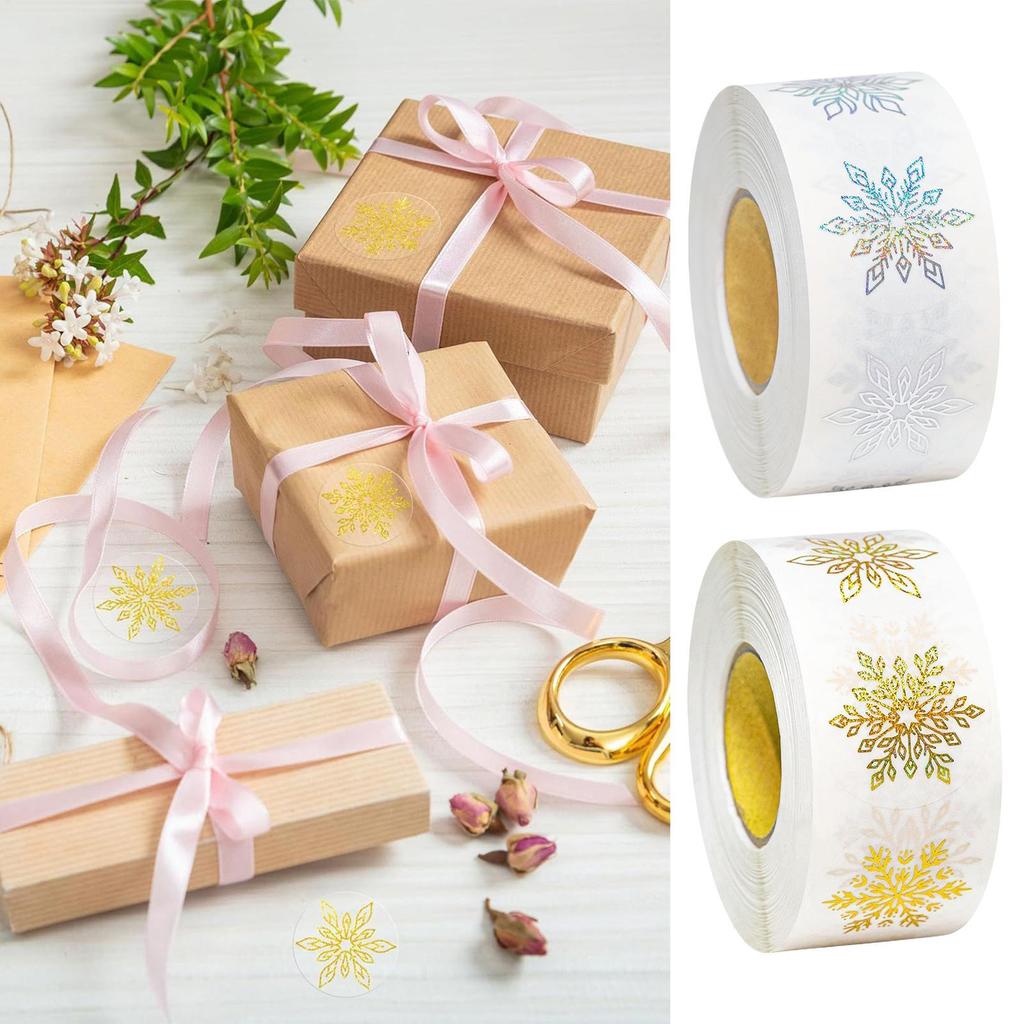 500 Pcs Christmas Stickers Snowflake Labels Round Self Adhesive Decals for Scrapbooking Planner Greeting Cards Crafts Gift Tags
