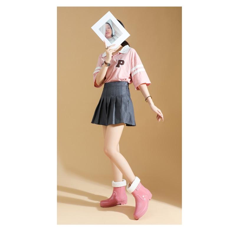 Ladies' Fashionable Anti Slip Waterproof Wear Resistant Warm And Cotton Style Midsole Rain Shoes Rubber Shoes