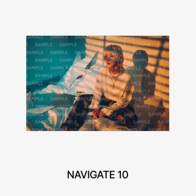 

Предварительный заказ напечатанной фотографии BTS Jin HAPPY Navigate 10